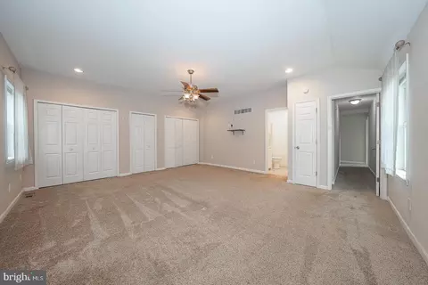 Entry Way - 427 Wayne Ave, Springfield, PA 19064 photo 3 of 7