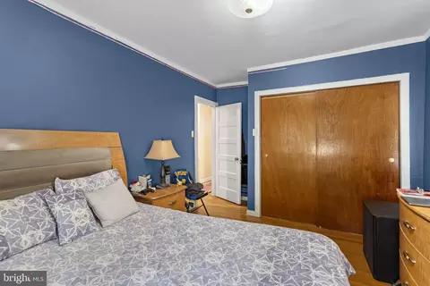 Bedroom - 7527 Parkview Rd, Upper Darby, PA 19082 photo 4 of 6