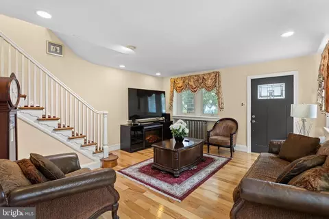 Other - 7527 Parkview Rd, Upper Darby, PA 19082 photo 4 of 9