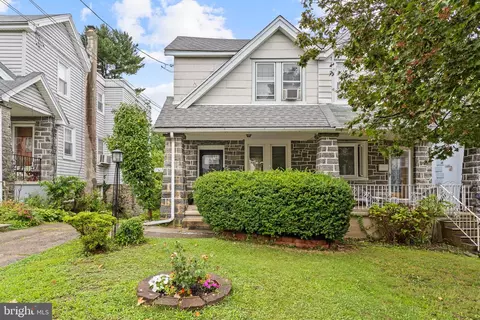 Exterior - 7527 Parkview Rd, Upper Darby, PA 19082 photo 2 of 4