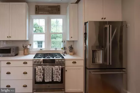 Kitchen - 138 Chamounix Rd, Wayne, PA 19087 photo 1 of 2