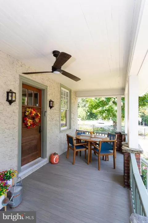 Exterior - 138 Chamounix Rd, Wayne, PA 19087 photo 5 of 11
