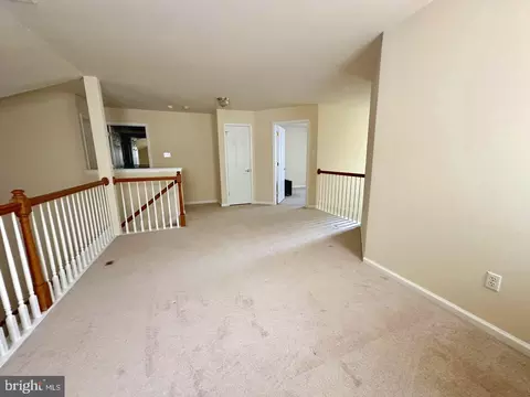49 Dresner Cir, Ogden, PA 19061 photo 13