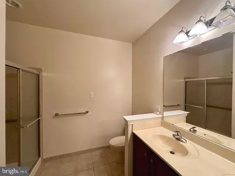 49 Dresner Cir, Ogden, PA 19061 photo 10