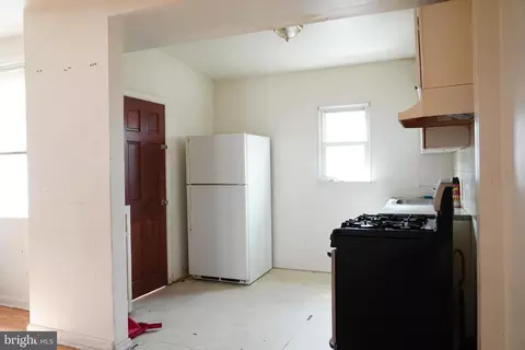 7126 Stockley Rd, Upper Darby, PA 19082 photo 9