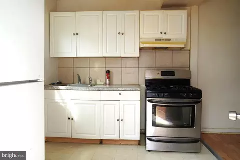 7126 Stockley Rd, Upper Darby, PA 19082 photo 13