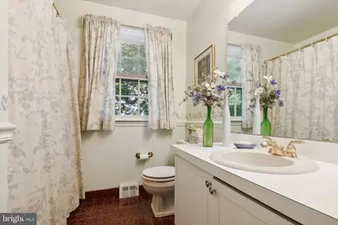 145 Eaton Dr, Wayne, PA 19087 photo 21