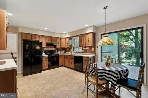 145 Eaton Dr, Wayne, PA 19087 photo 10