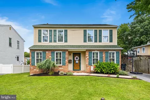 113 Belgrade Ave, Aldan, PA 19018