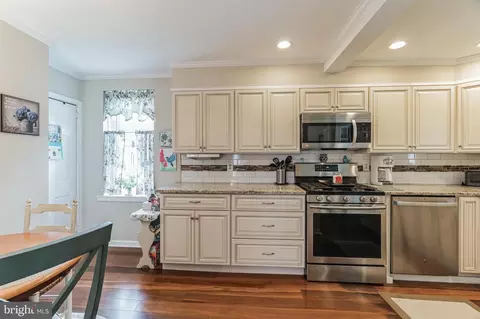 1034 Beeson Ave, Marcus Hook, PA 19061 photo 8