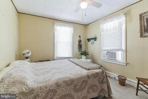 1034 Beeson Ave, Marcus Hook, PA 19061 photo 14