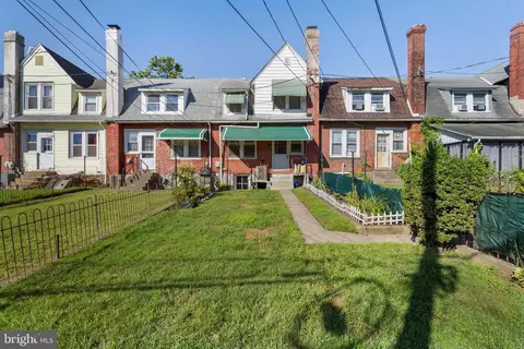 42 Maple St, Marcus Hook, PA 19061 photo 4
