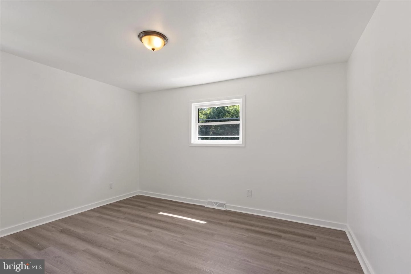 Bedroom - 313 Hanby Cir, Boothwyn, PA 19061 photo 2 of 4