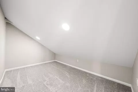 328 E Rdg, Marcus Hook, PA 19061 photo 14
