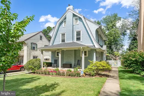 2415 Merwood Ln, Havertown, PA 19083