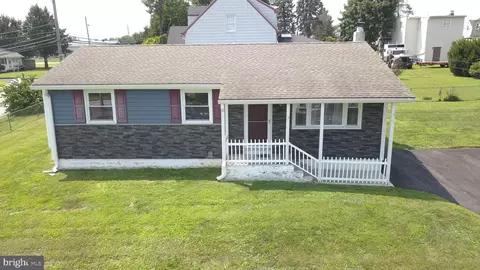 70 Rosemont Ave, Aston, PA 19014