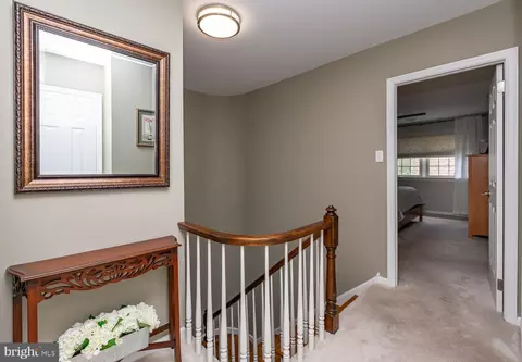 Entry Way - 1 Lisa Way #13A, Wayne, PA 19087 photo 1 of 2