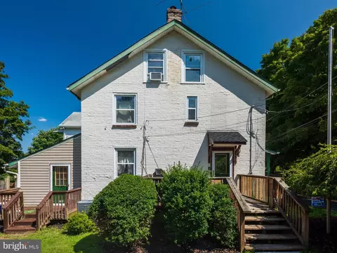 12 Thornton Rd S, Glen Mills, PA 19342