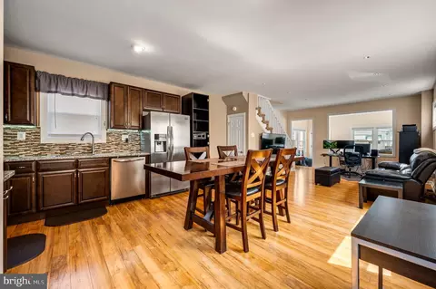 130 Bartram Ave, Essington, PA 19029