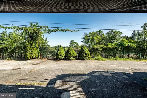 Exterior - 112 Academy Ln, Upper Darby, PA 19082 photo 4 of 4