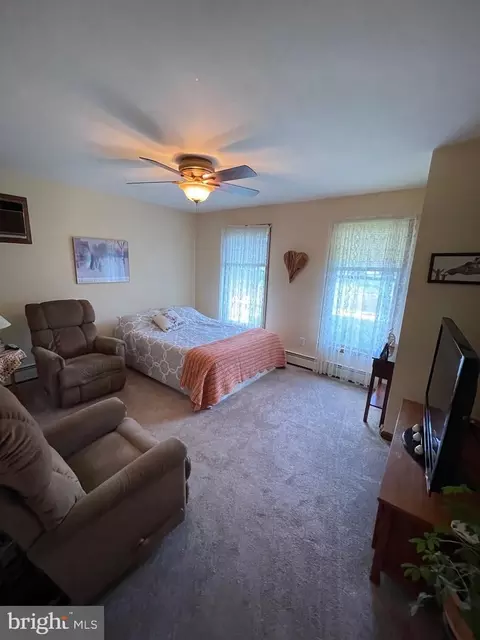 Bedroom - 415 Unity Ter, Rutledge, PA 19070 photo 1 of 4