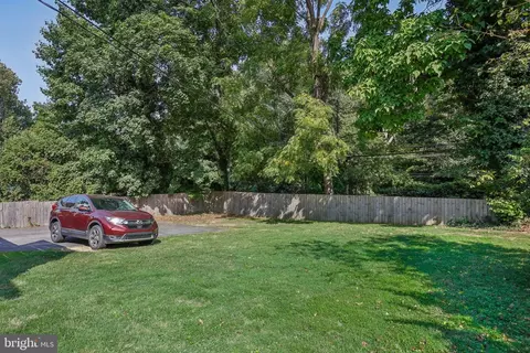 Exterior - 115 N Rolling Rd, Springfield, PA 19064 photo 5 of 5