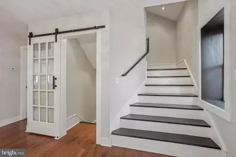 Entry Way - 115 N Rolling Rd, Springfield, PA 19064 photo 9 of 9