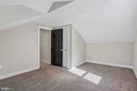 Bedroom - 115 N Rolling Rd, Springfield, PA 19064 photo 3 of 3