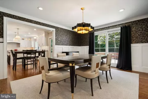 Dining - 302 Valley Pl, Wayne, PA 19087 photo 4 of 4