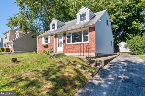 Exterior - 108 E Garrison Rd, Brookhaven, PA 19015 photo 4 of 12