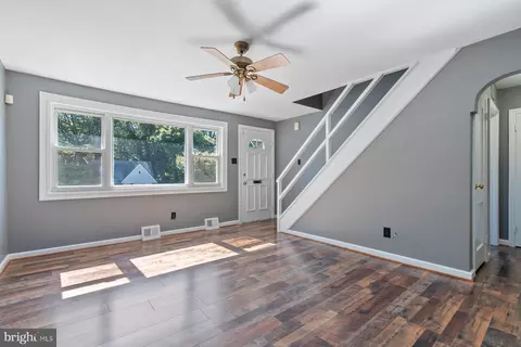 Living - 108 E Garrison Rd, Brookhaven, PA 19015 photo 1 of 3
