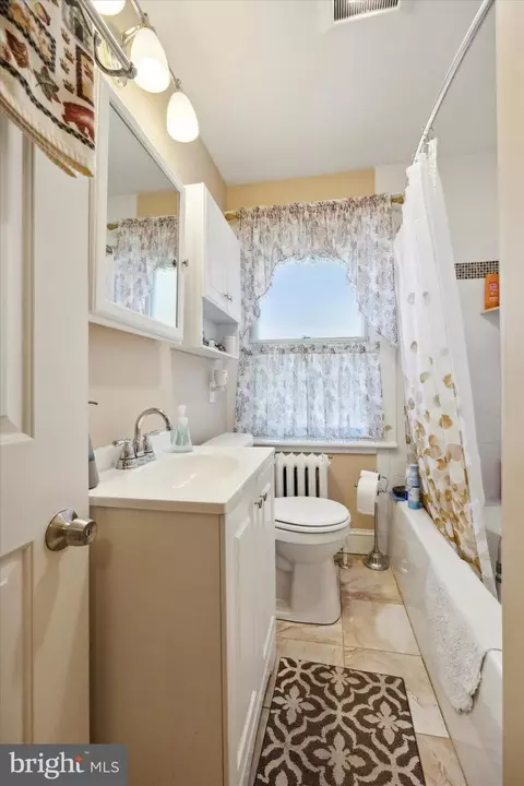 229 E Leamy Ave, Springfield, PA 19064 photo 19
