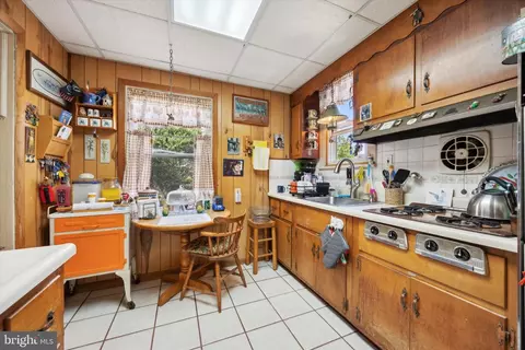229 E Leamy Ave, Springfield, PA 19064 photo 8