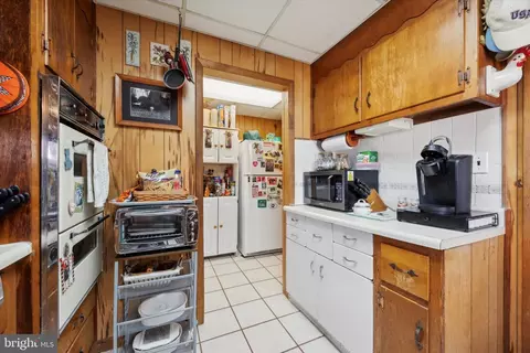 229 E Leamy Ave, Springfield, PA 19064 photo 9
