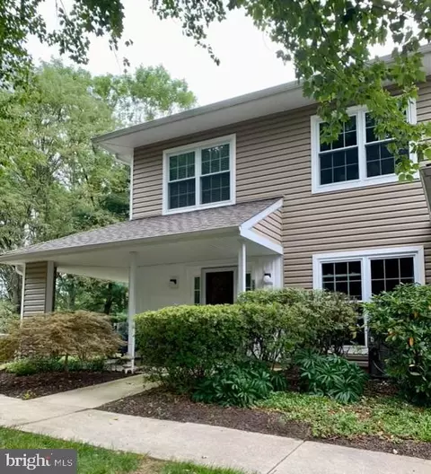147 Kingswood Ct #147, Glen Mills, PA 19342