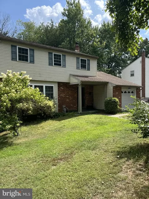 28 Winding Way, Ogden, PA 19061 photo 1