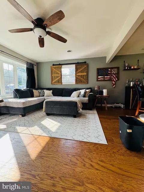 3319 Upland Ave, Ogden, PA 19061 photo 4