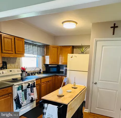 3319 Upland Ave, Ogden, PA 19061 photo 10
