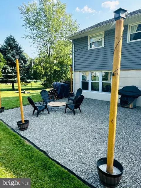 3319 Upland Ave, Ogden, PA 19061 photo 32