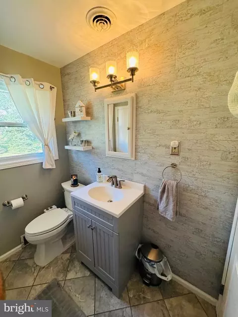 3319 Upland Ave, Ogden, PA 19061 photo 16