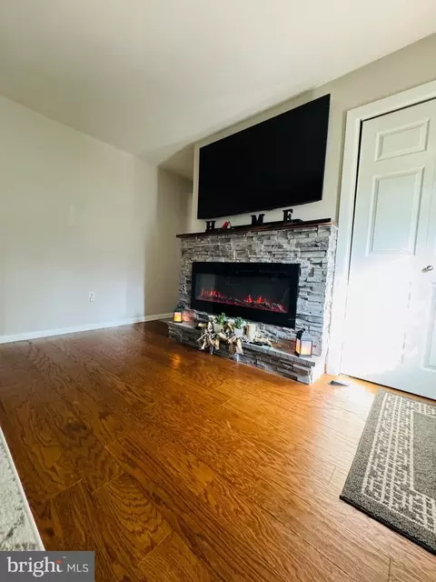 3319 Upland Ave, Ogden, PA 19061 photo 6