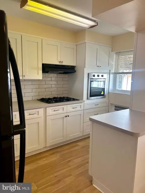 Kitchen - 562 Snowden Rd, Upper Darby, PA 19082 photo 1 of 3