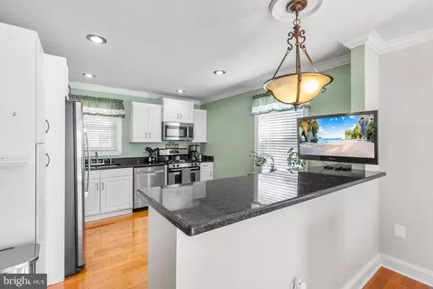 Kitchen - 497 Cherry Tree Rd, Aston, PA 19014 photo 1 of 4