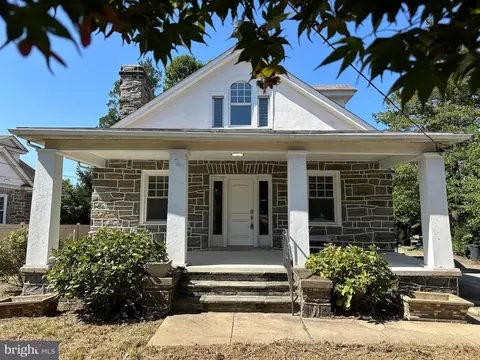 928 E Haverford Rd, Ardmore, PA 19003