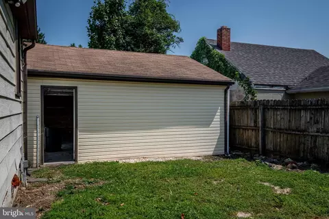 935 Hillside Ave, Boothwyn, PA 19061 photo 4