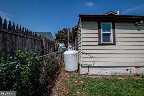 935 Hillside Ave, Boothwyn, PA 19061 photo 5