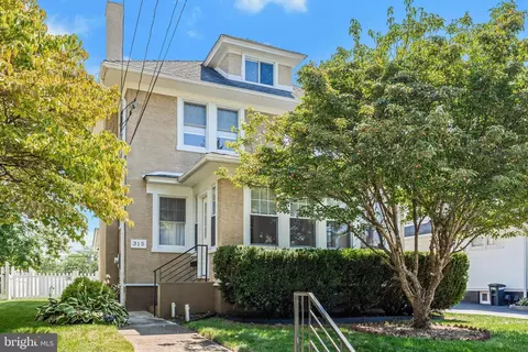 315 S Scott Ave, Glenolden, PA 19036