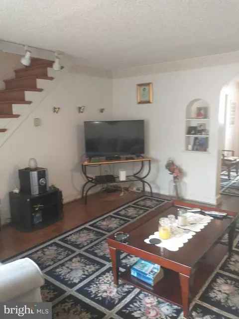 148 Normandy Rd, Upper Darby, PA 19082 photo 4