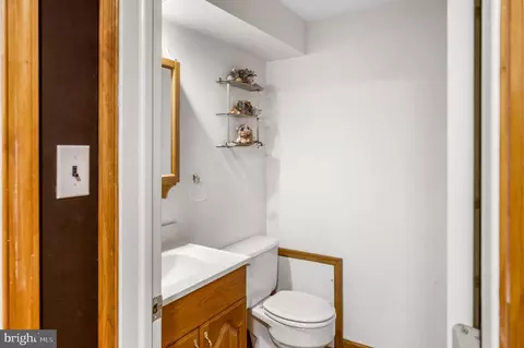 415 Golfview Rd, Wallingford, PA 19086 photo 46