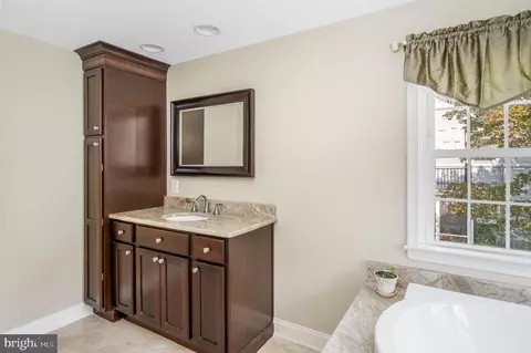 415 Golfview Rd, Wallingford, PA 19086 photo 36